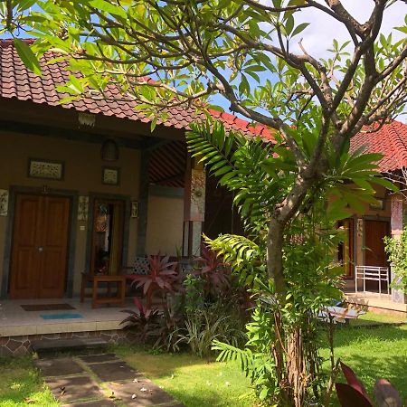 Pondok Shindu Guest House Pemuteran Esterno foto