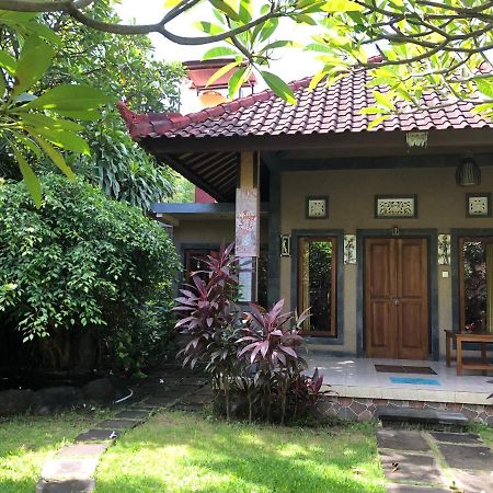 Pondok Shindu Guest House Pemuteran Esterno foto