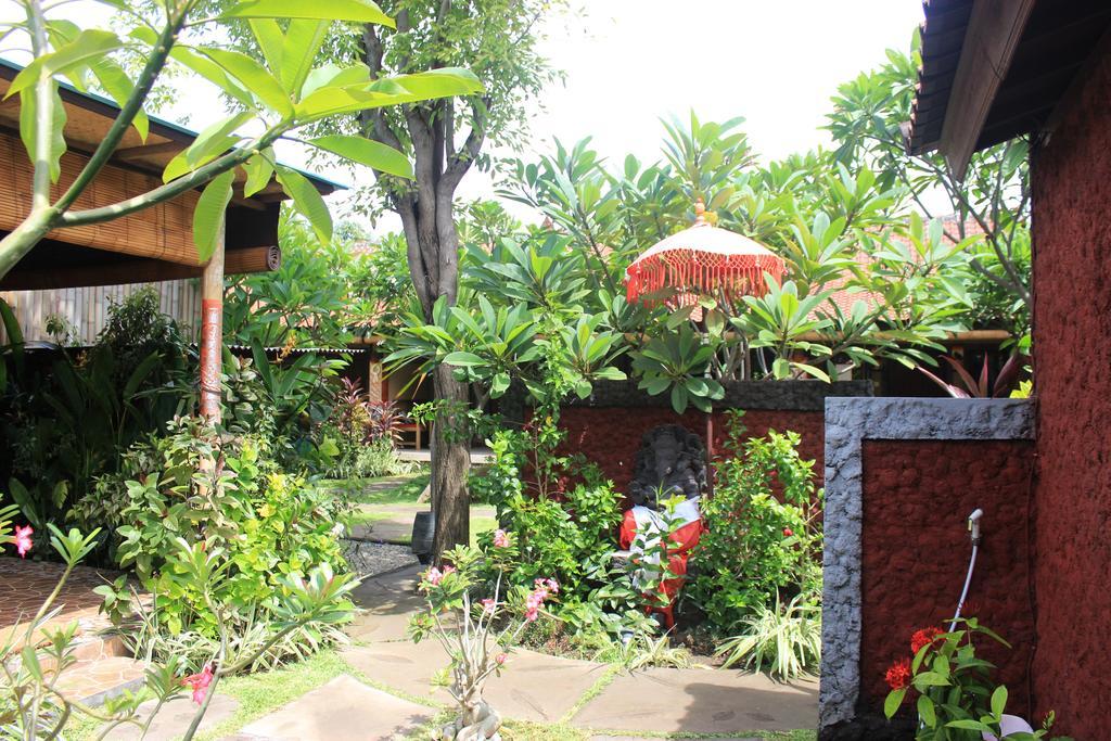 Pondok Shindu Guest House Pemuteran Esterno foto