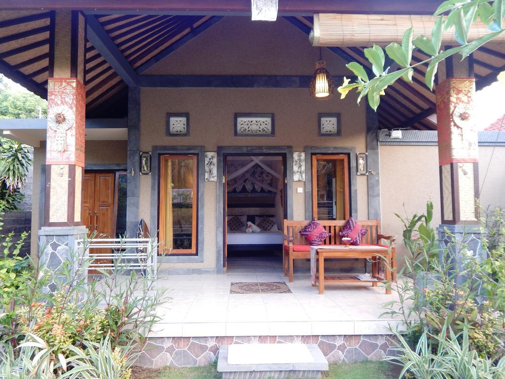 Pondok Shindu Guest House Pemuteran Esterno foto